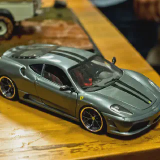 /img/49764-custom-diecast-engine-bay.webp