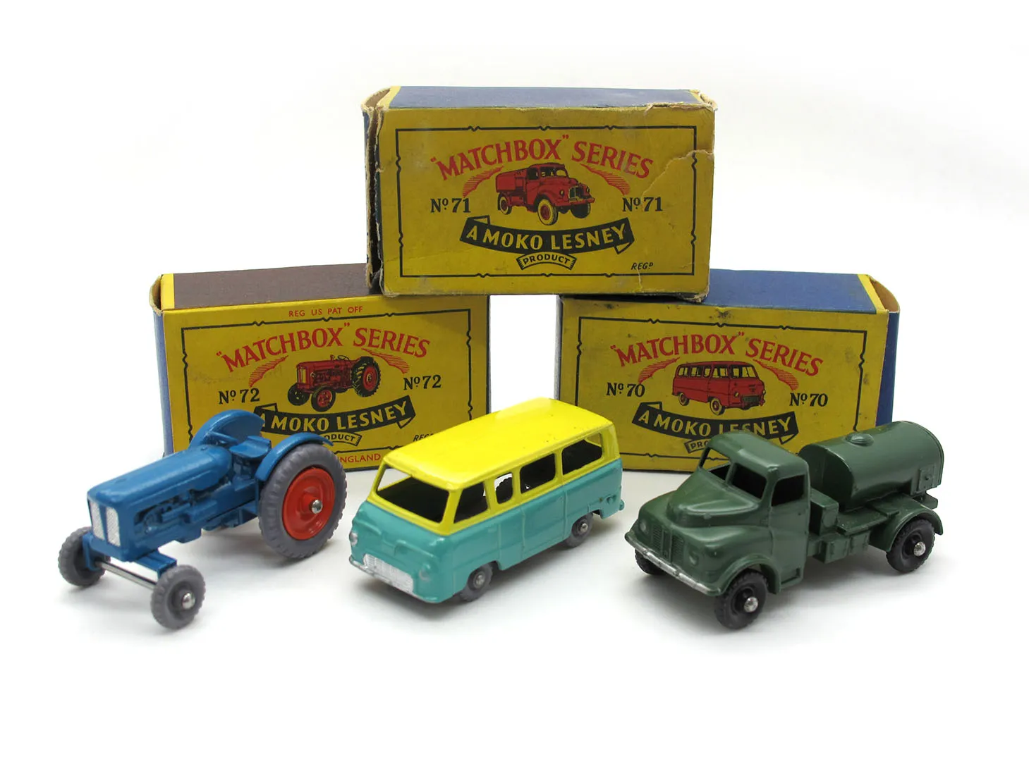 /img/49813-fake-diecast-toys.webp