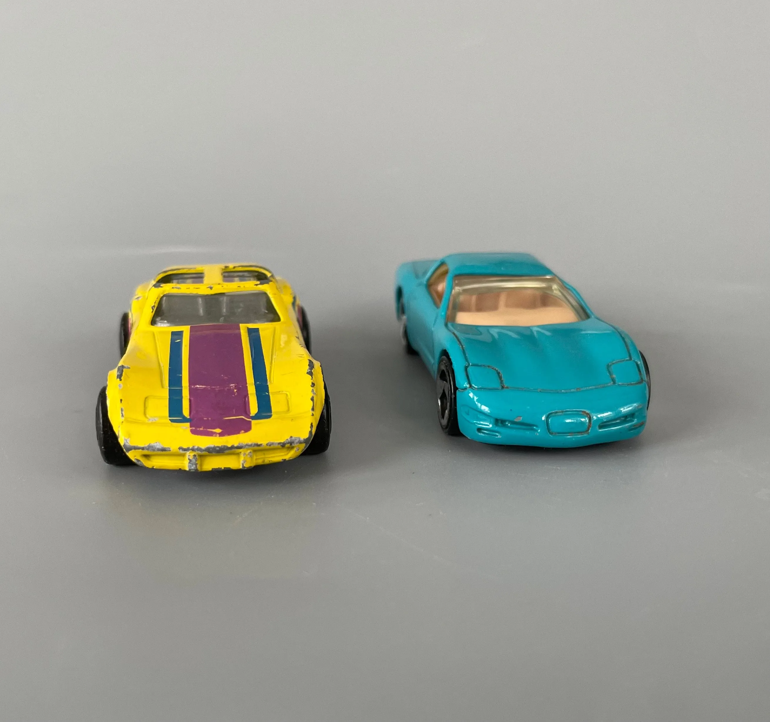 49820 cars 79 diecast cleaning