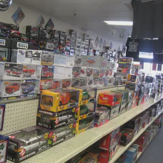 /img/49822-diecast-toy-display.webp