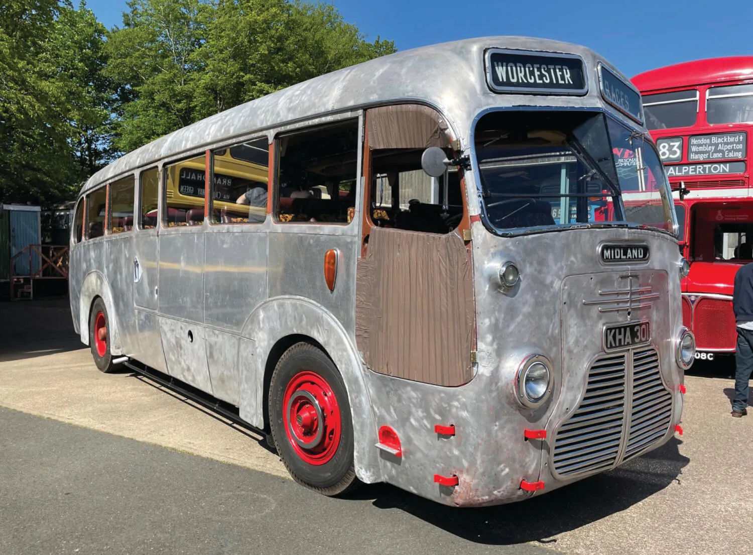 49834 midland red coach model