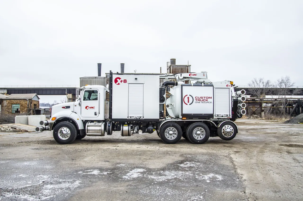 49848 detailed diecast hydrovac