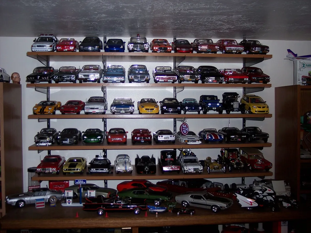 49859 diecast car collection 1 18 image4