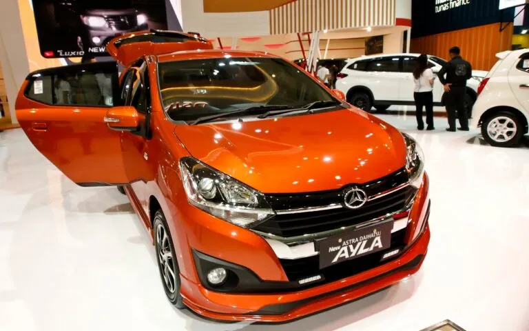 49888 ayla diecast mobil materials