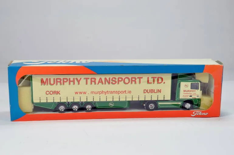 49932 tekno truck display