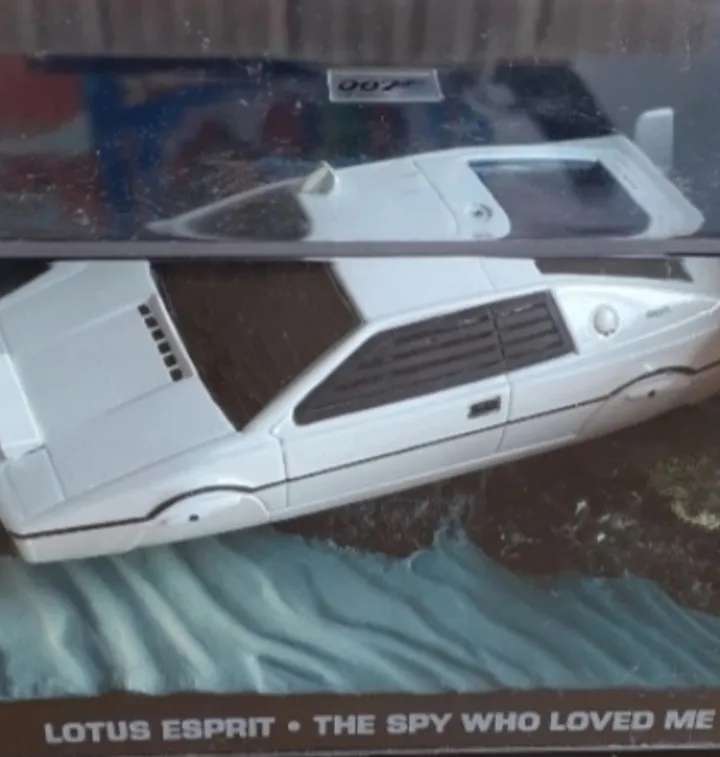 49935 lotus esprit diecast