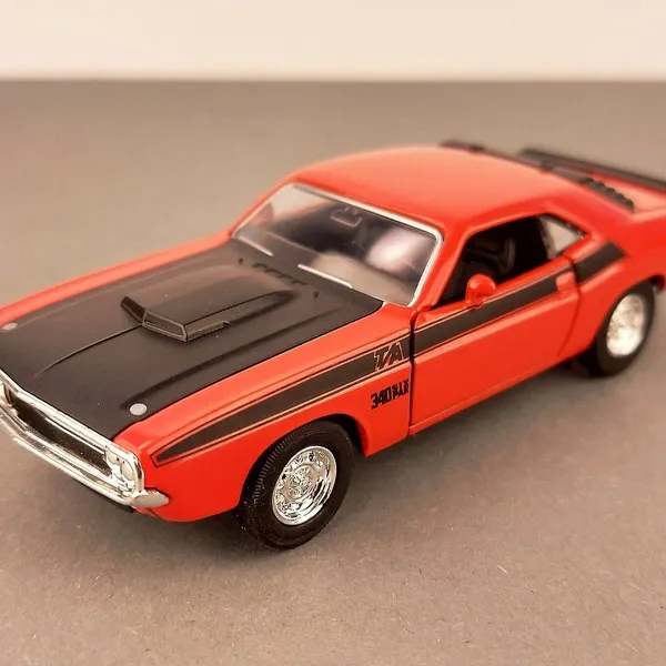 49942 dodge challenger diecast 1
