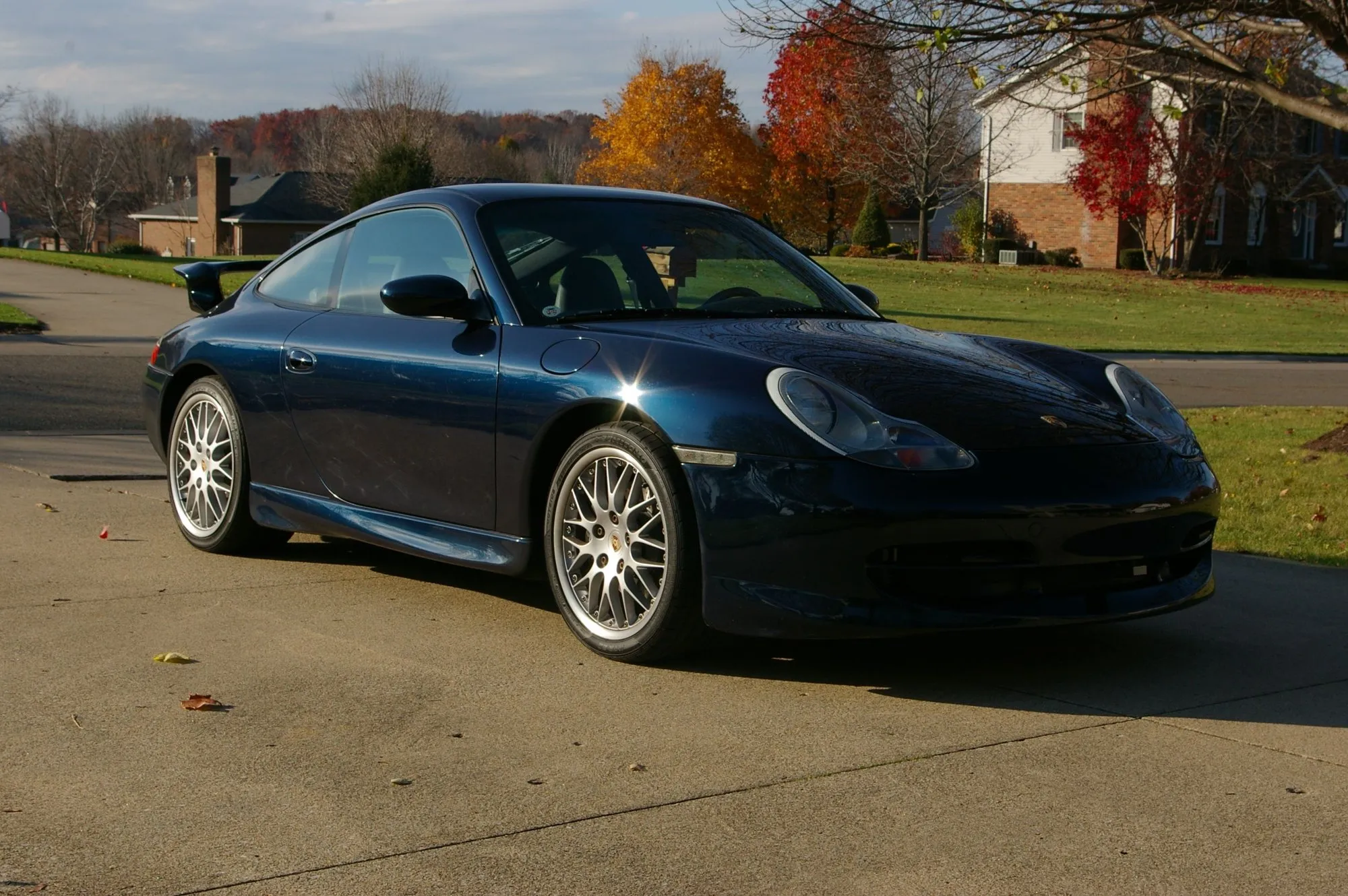 49950 diecast 996 model 5