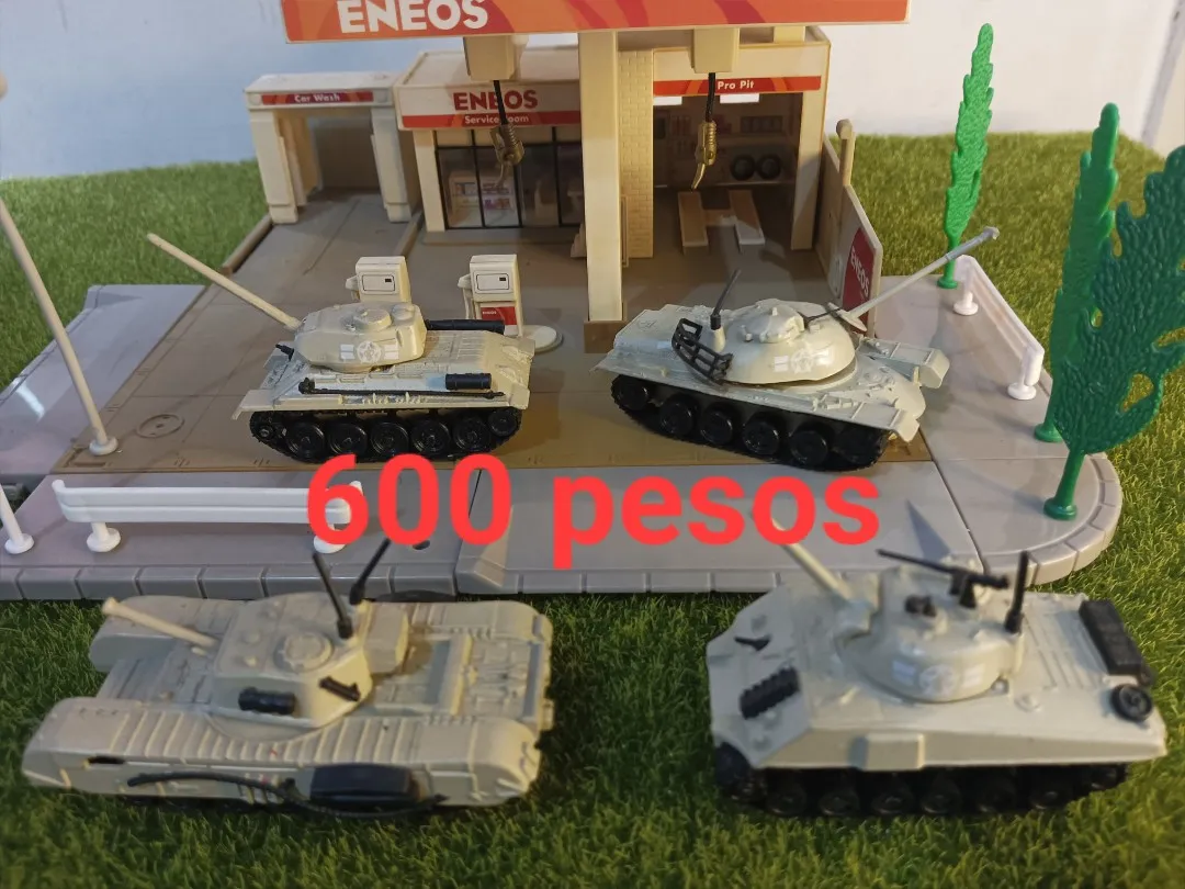 49951 tomica display