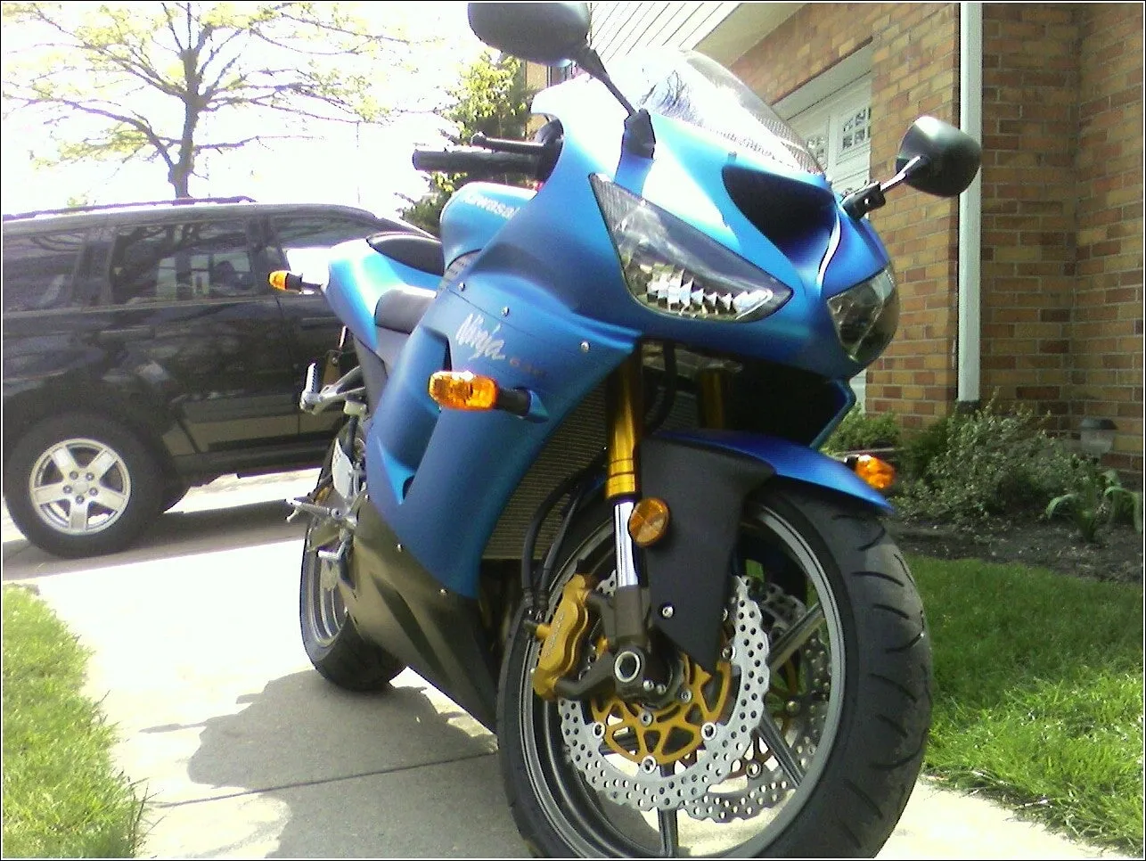 49961 zx6r diecast model detail