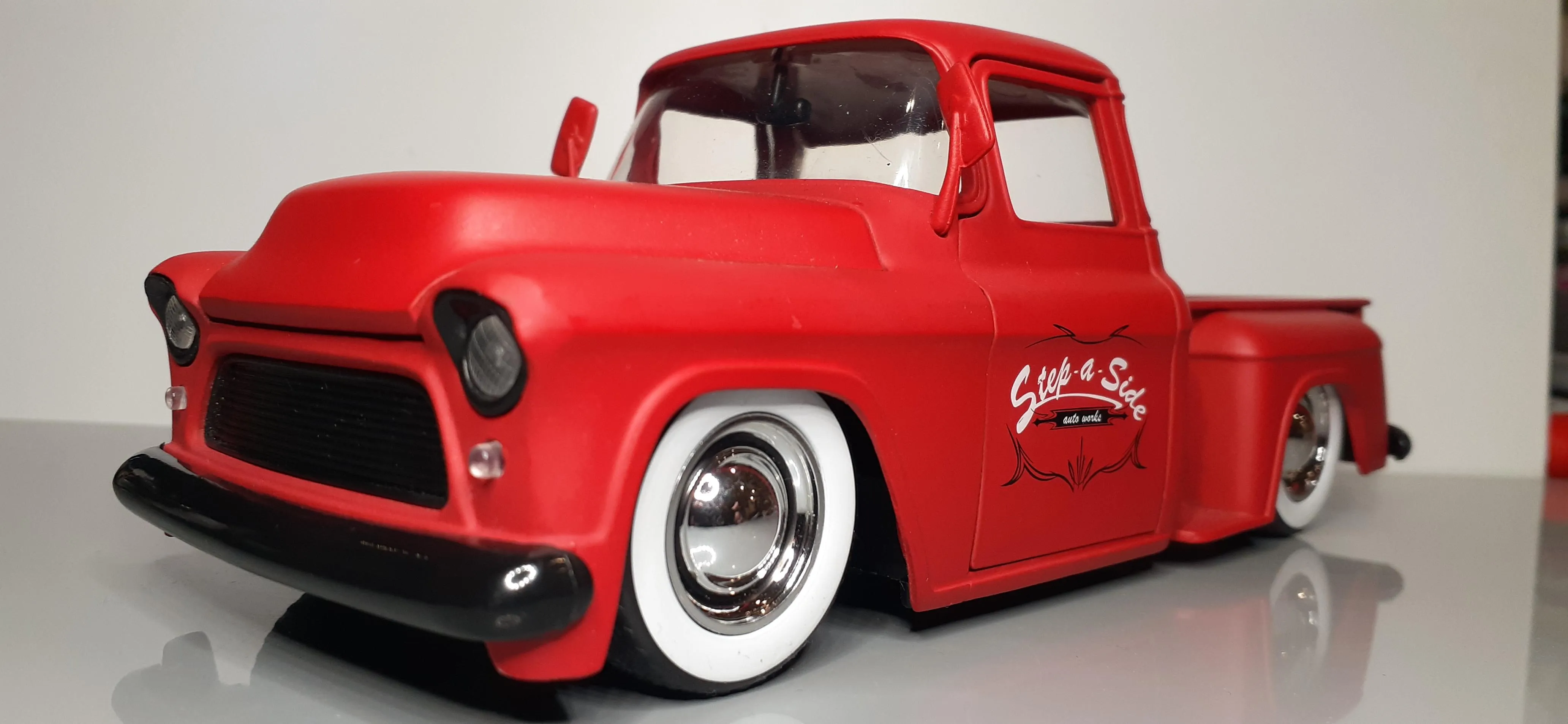 49963 diecast car display case