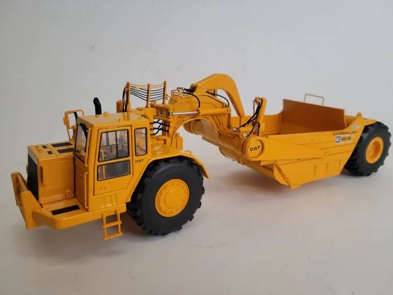 49965 earthmoving diecast models overview