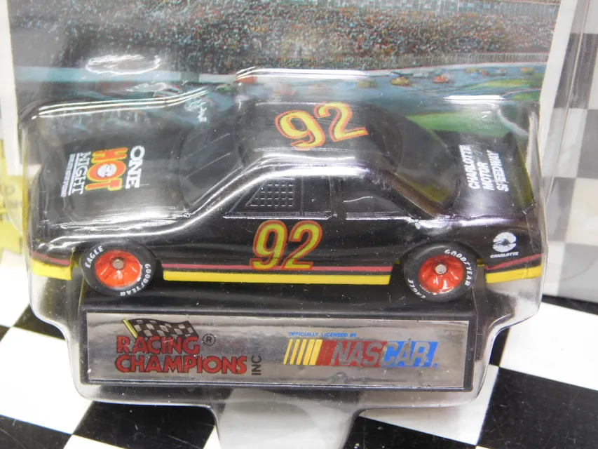 /img/49977-diecast-racing-future.webp