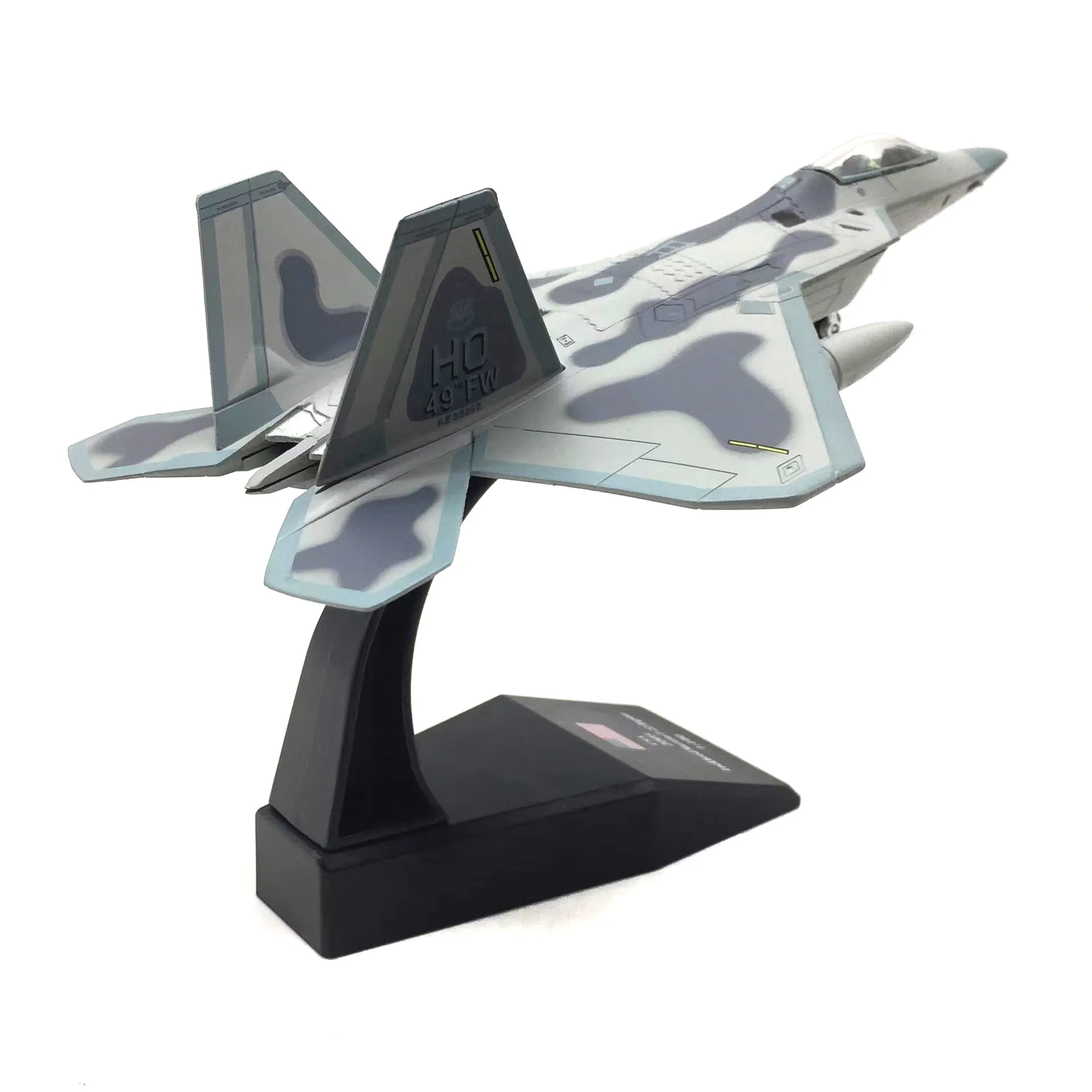 /img/49988-displaying-diecast-planes.webp